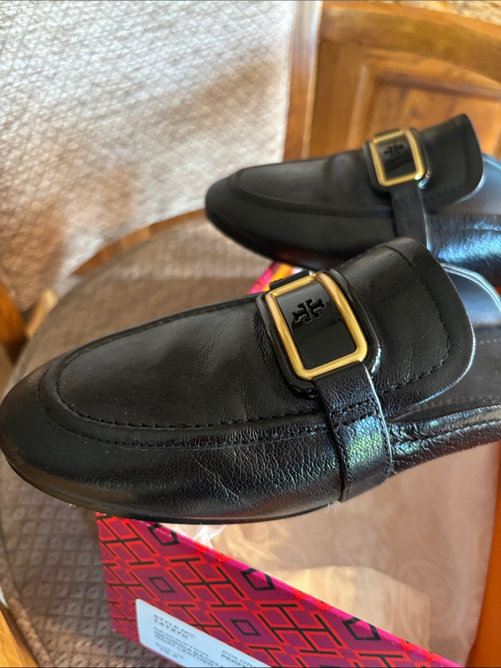 Tory Burch Black Leather Logo Buckle Slip-On Loafers - Picture 5 of 6